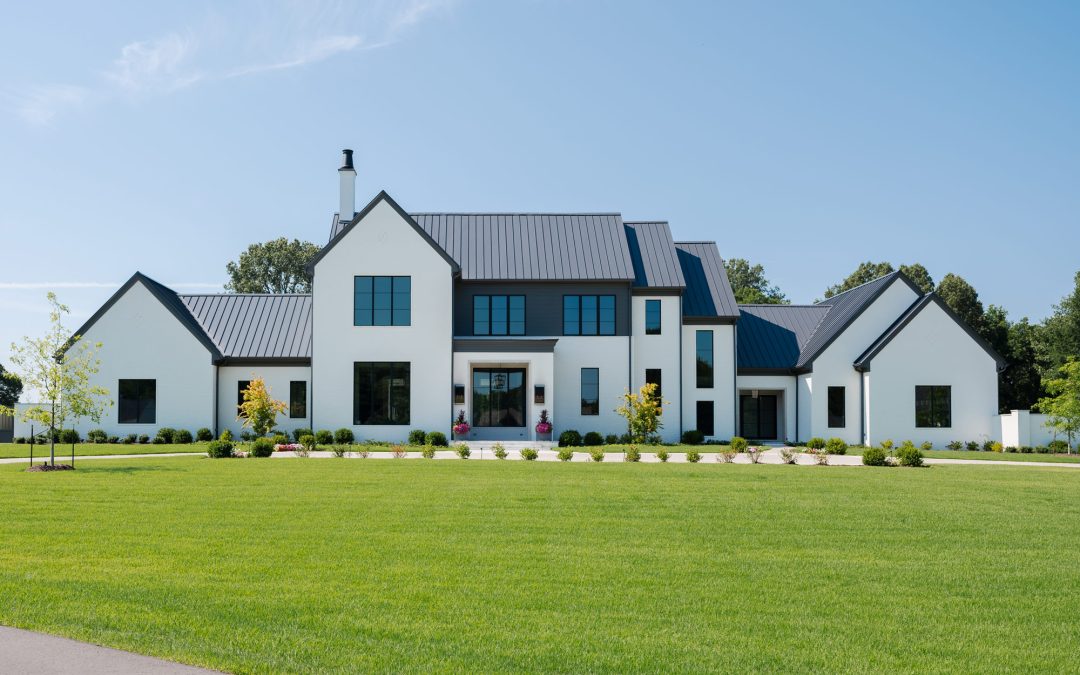 Transitional Luxury Residence